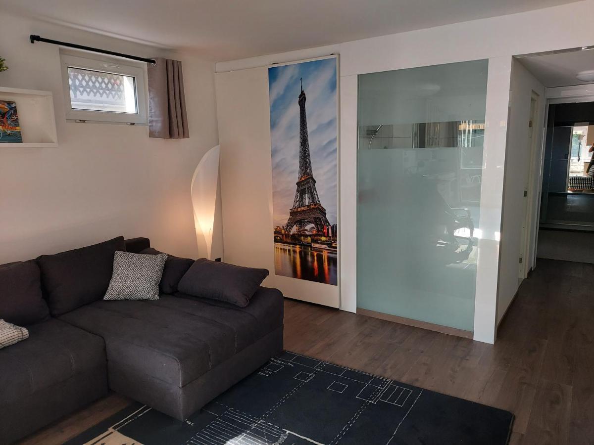 2+2Szemelyes Apartman Kerttel Szekesfehervar Exterior photo